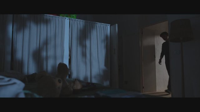 Vanished into the Night (2024) Fragman